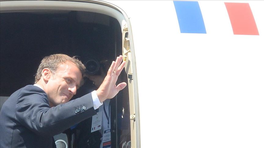 Macron përfundon vizitën dyditëshe në Serbi