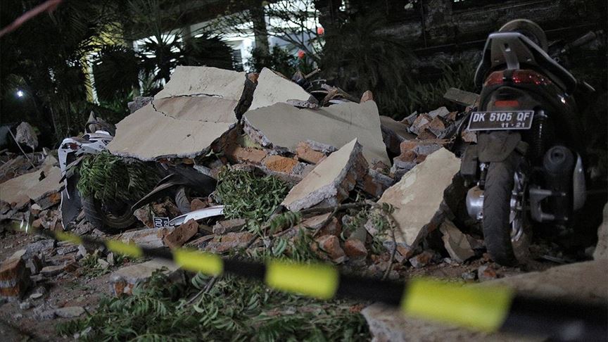 Raste broj mrtvih: U zemljotresu u Indoneziji poginulo šest osoba 