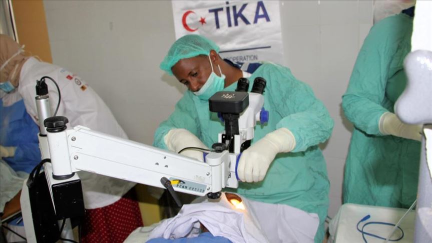 Kenya: Turkey performs free eye surgeries for nomads