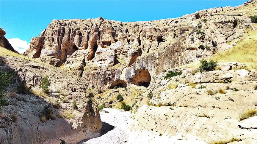 Saklıkapı kanyonu doğa tutkunlarını bekliyor