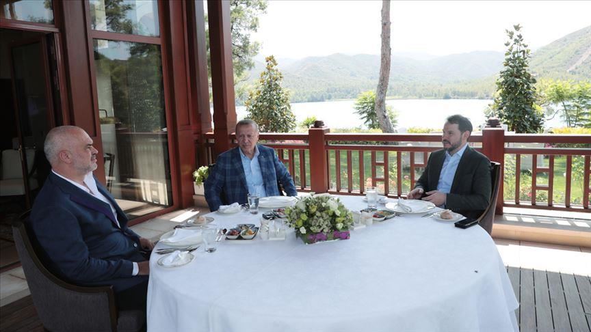 أردوغان يستقبل رئيس الوزراء الألباني في أنقرة