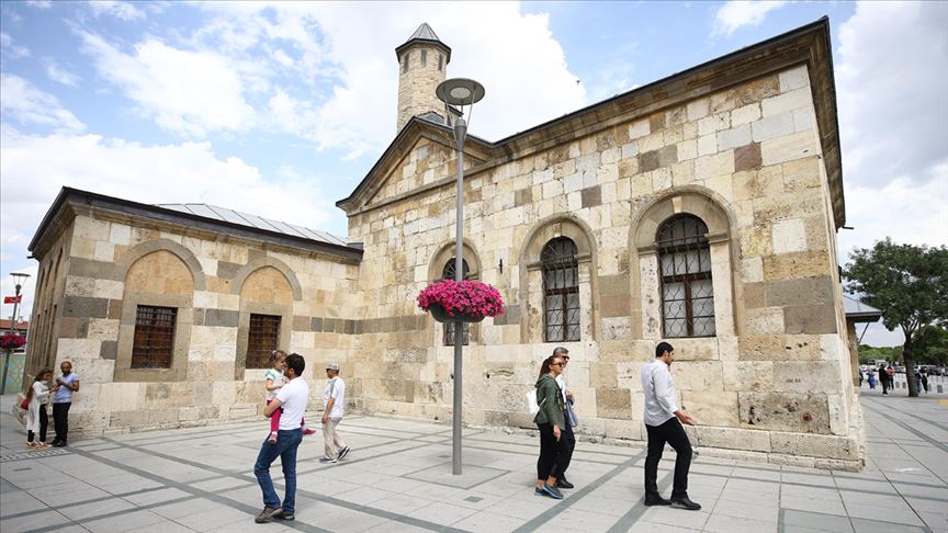 تركيا... متحف “جلال الدين الرومي” يستقبل 1.3 مليون زائر