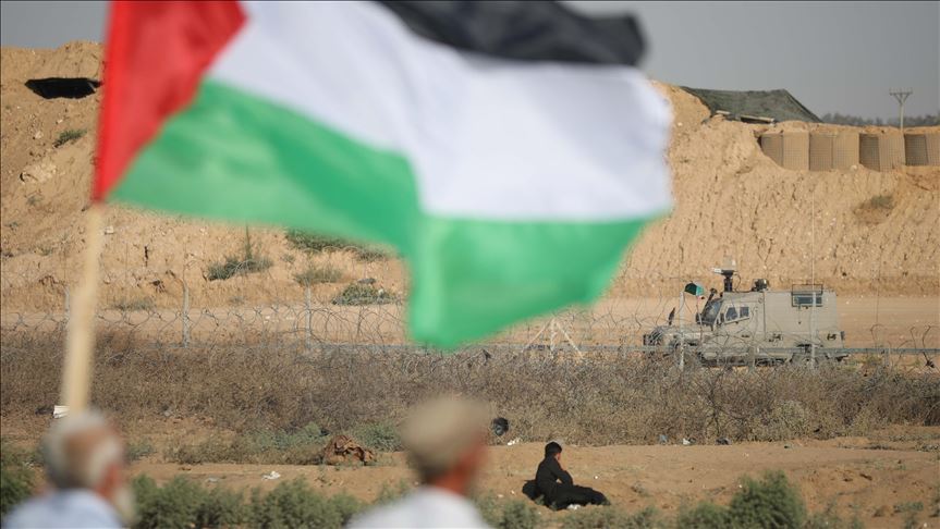 Nearly 100 injured in Gaza border protests 