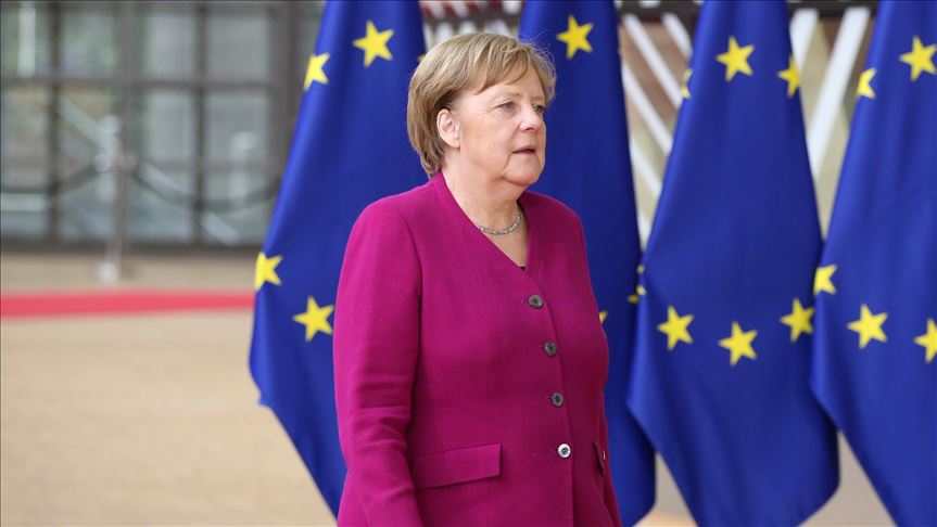 Merkel critica a Trump por 'tuits racistas'