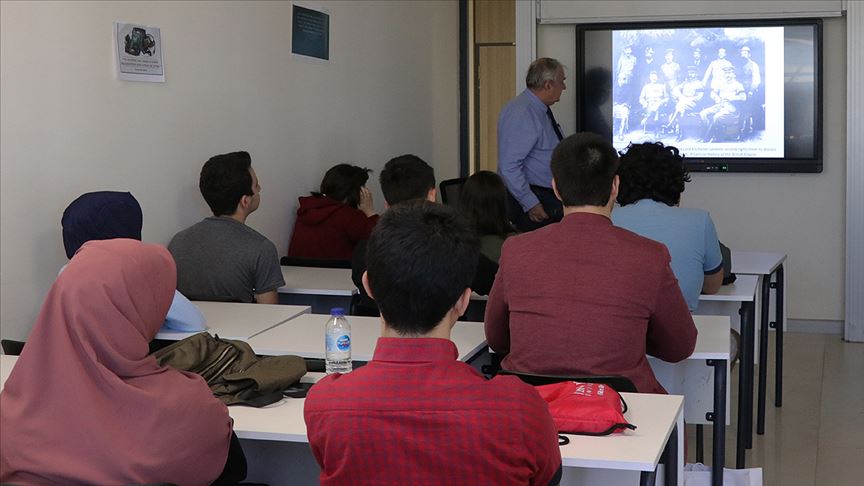 'Geleceğim Sosyal Bilimler Zirvesi'nde atölye çalışmaları yapıldı