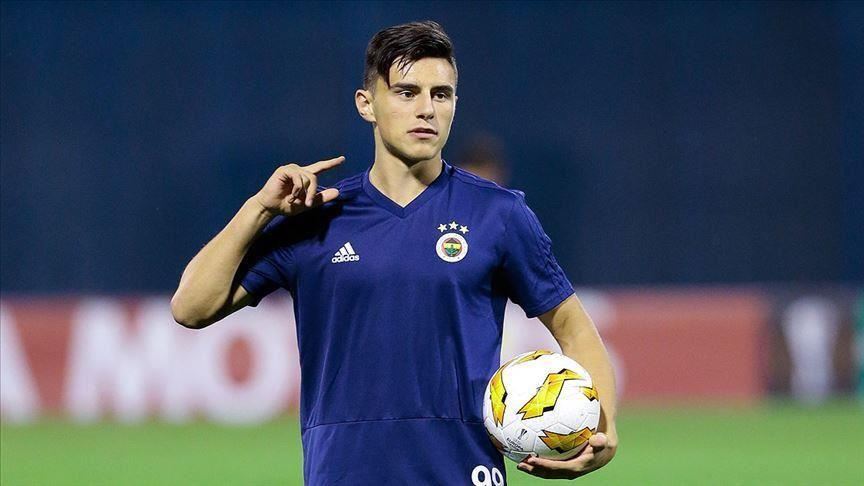Elmas largohet nga Fenerbahçe, karrierën e vazhdon në Napoli