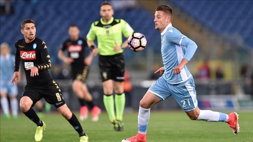 Milinković-Savić blizu prelaska u Manchester United