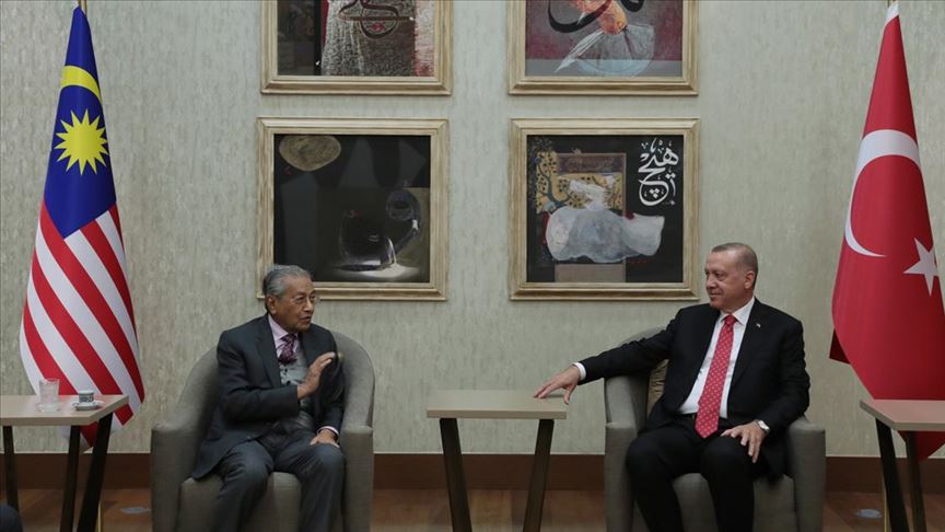 Cumhurbaşkanı Erdoğan, Malezya Başbakanı Mahathir ile görüştü 