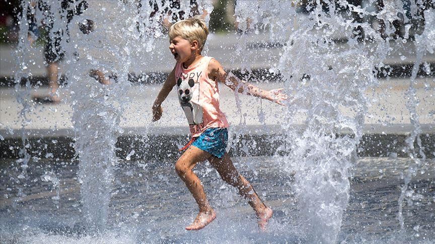 Record high temperatures hit Western Europe