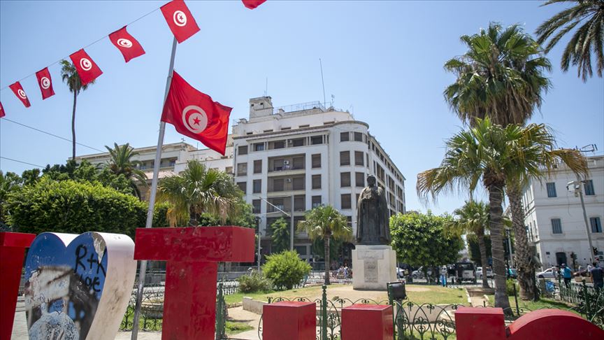 تونس تعلن الحداد 7 أيام إثر وفاة السبسي 