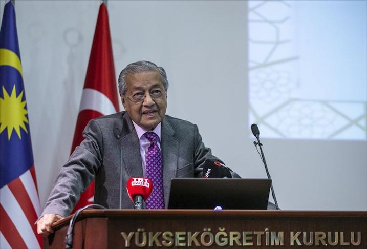 Mahathir: Antipati terhadap pengetahuan sekuler sebabkan dunia Islam mundur