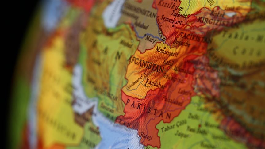 Pakistan'dan Afganlara vize sınırlaması 