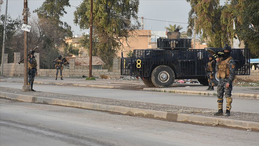 Irak'ta DEAŞ'lı teröristler petrol kuyularına saldırdı