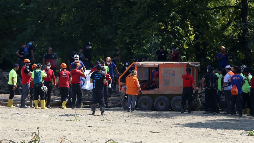 Düzce'deki selde kaybolan son çocuğun cesedine ulaşıldı