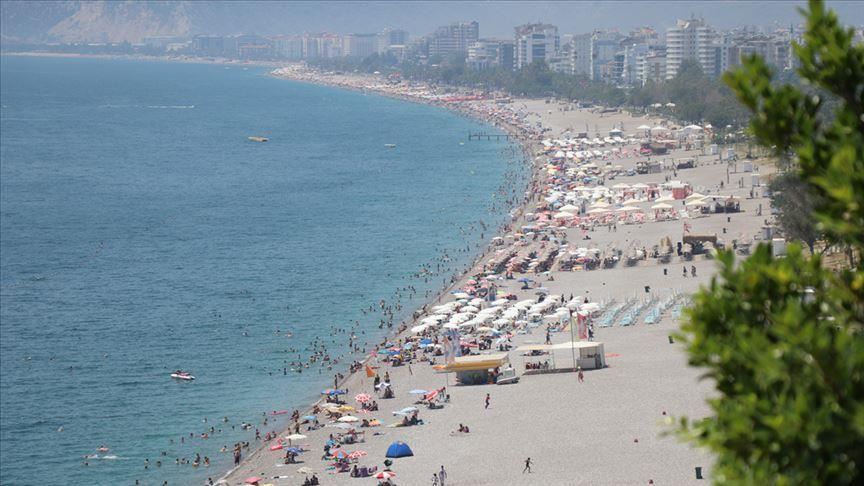 Više od 28 posto građana EU ne može priuštiti godišnji odmor