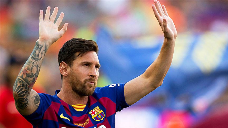 Barcelona'da Messi ilk antrenmanda sakatlandı