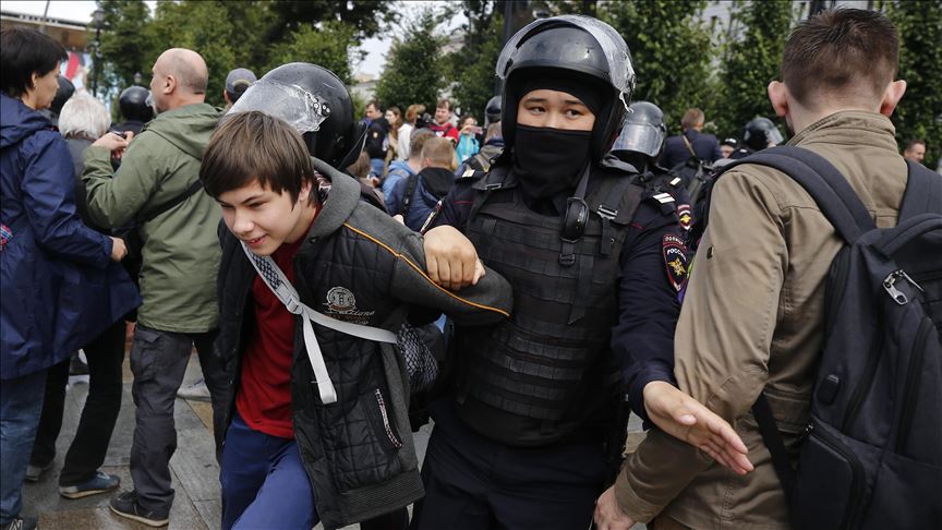 Moscow courts begin hearing cases against protesters