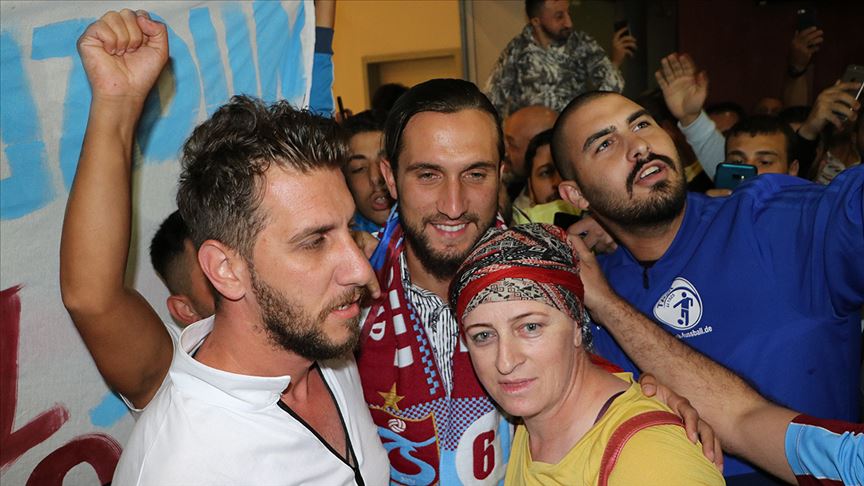 Trabzonsporlu Yazıcı transfer görüşmesi için Fransa yolcusu