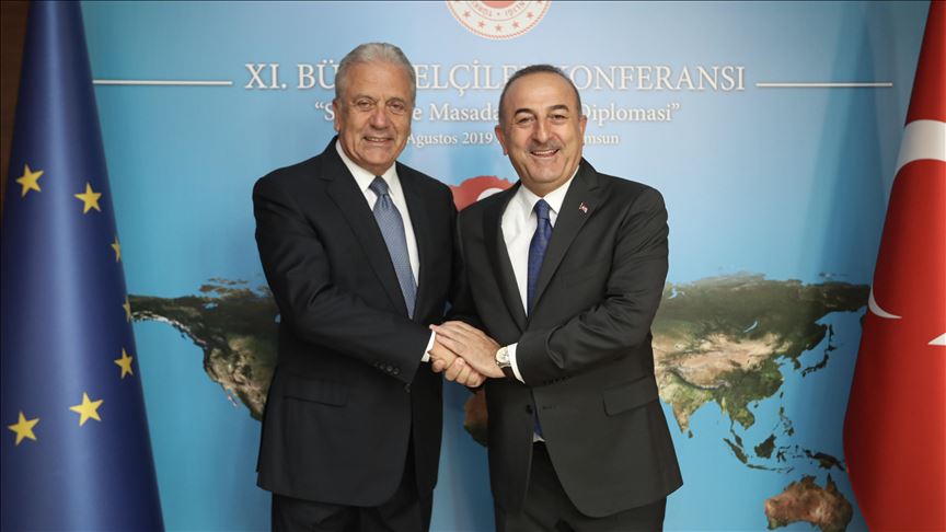 Turkish foreign minister praises EU commissioner's term
