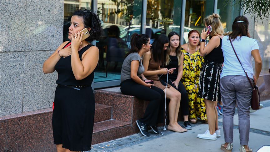 Ege'de 4,8 büyüklüğünde deprem
