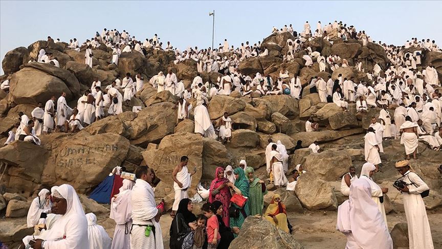 Mekka: Hadžije večeras kreću na Arefat