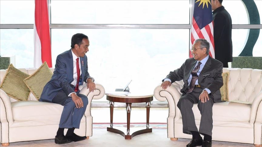 Indonesian, Malaysian leaders meet in Putrajaya