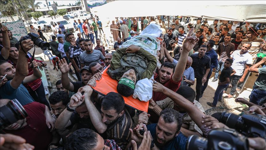 تشييع جثمان فلسطيني استشهد برصاص إسرائيلي شمالي غزة 