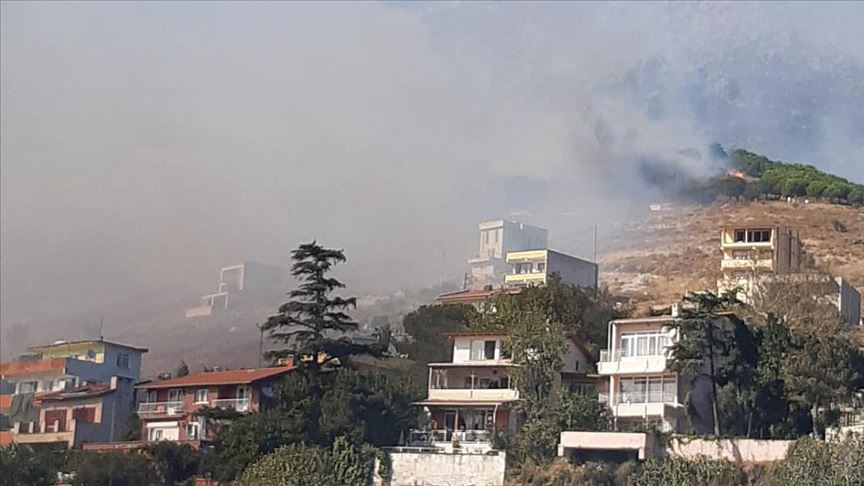 Marmara AdasÄ±'ndaki orman yangÄ±nÄ± yerleÅim yerlerine sÄ±Ã§radÄ±