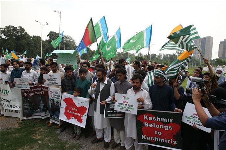 India: UU tentang Jammu dan Kashmir adalah urusan internal