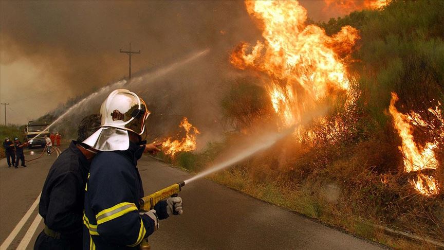 Požari u Grčkoj prijete naseljenim područjima