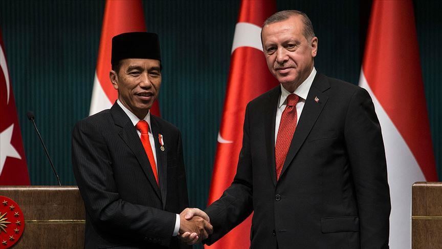 الرئيس أردوغان يهنئ نظيره الإندونيسي بحلول عيد الأضحى