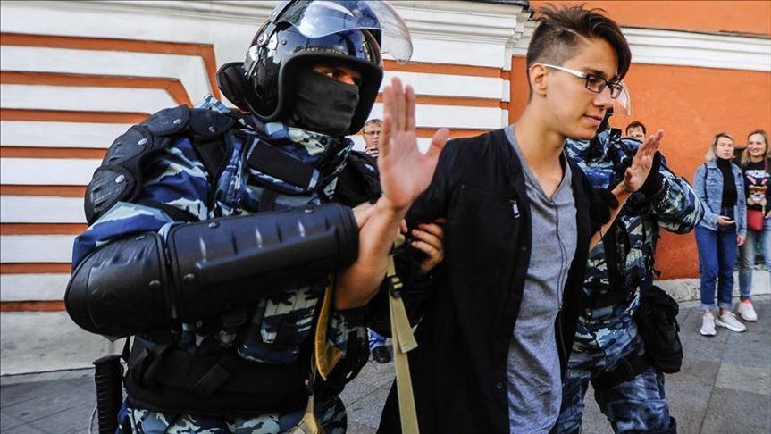 Kremlin selidiki aduan polisi, demonstran