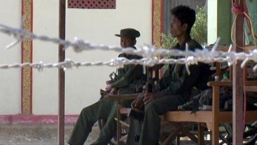 Academia militar de Birmania fue atacada con artillería