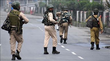 India urged to ease restrictions in Kashmir