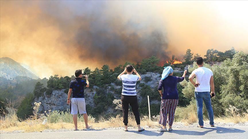 Li Muglayê agir bi daristanê ket
