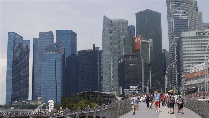 Singapura perpanjang usia pensiun menjadi 65 tahun