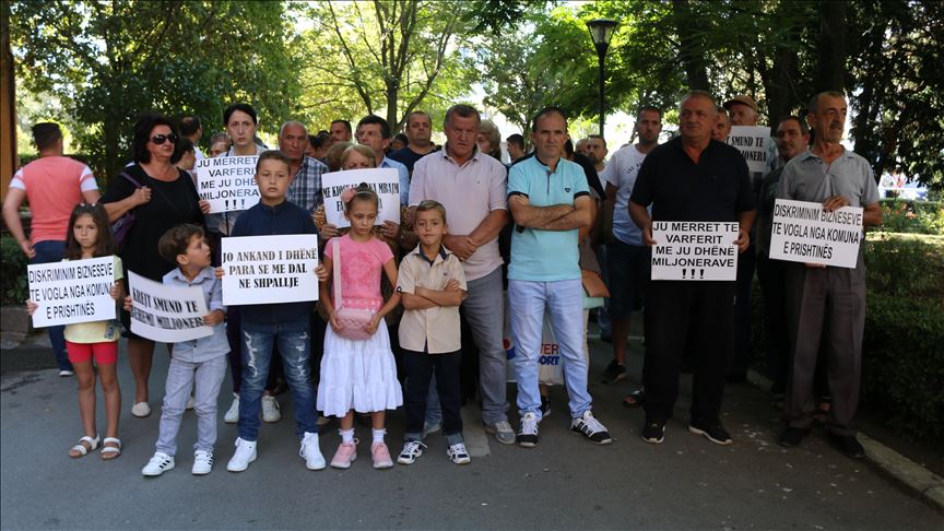 Prishtinë, protestojnë pronarët e kiosqeve