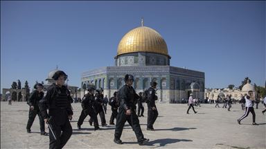 Des dizaines de colons renouvellent leurs incursions dans la Mosquée d'al-Aqsa
