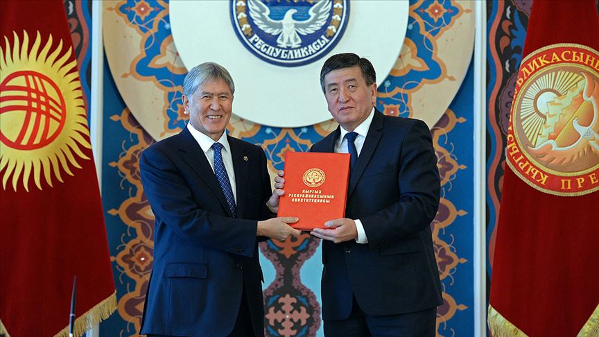 Kırgızistan siyasetinde güç mücadelesi
