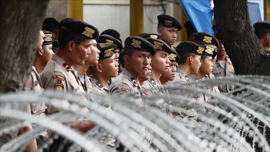 Polisi kirim 12 kompi pasukan ke Papua Barat