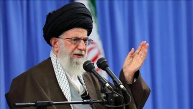 آیت الله خامنه ای: دولت هند به مردم کشمیر زور نگوید