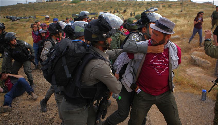 Israel tahan 16 warga Palestina di Tepi Barat