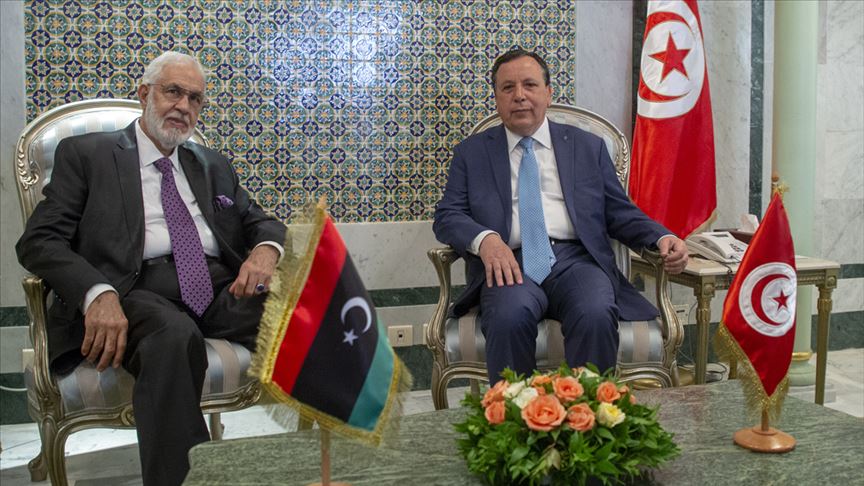 وزير الخارجية التونسي يبحث مع نظيره الليبي تطورات أزمة طرابلس