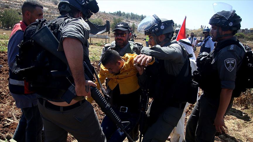 İsrail'den Filistinli tutuklulara destek gösterisine müdahale