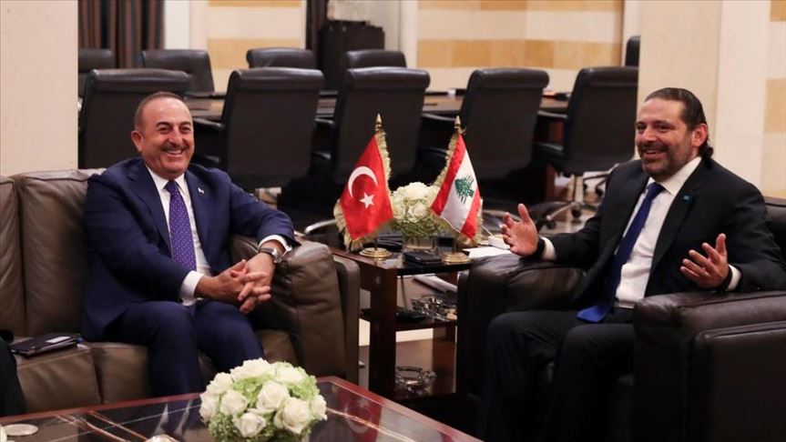 تشاووش أوغلو يلتقي الحريري ويؤكد دعم تركيا للبنان
