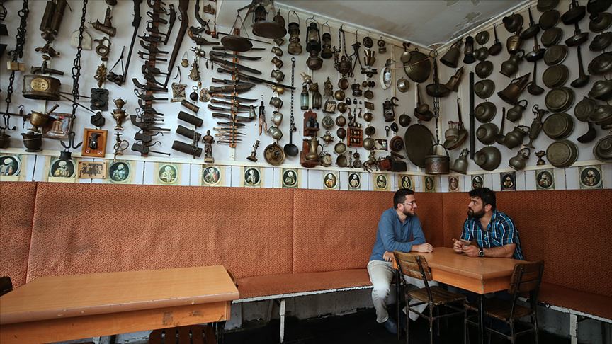 طرابزون.. "متحف مقهى القرية" يجذب الزوار منذ 3 عقود (تقرير)