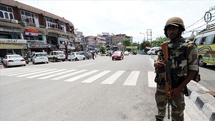 Kashmir: Restrictions return amid call to march