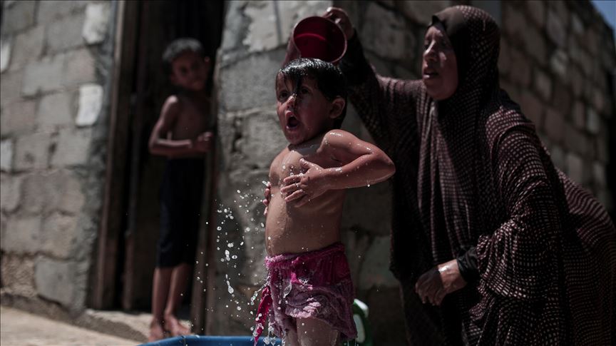 Visoke temperature u izbjegličkom kampu u Gazi