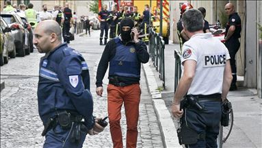 "Répression policière" sur le ContreG7