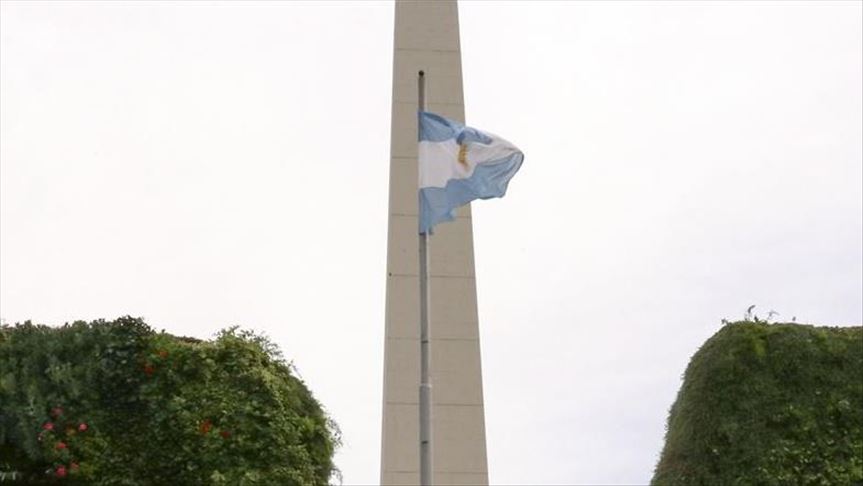 Argentina: miles de personas marchan en apoyo a Mauricio Macri